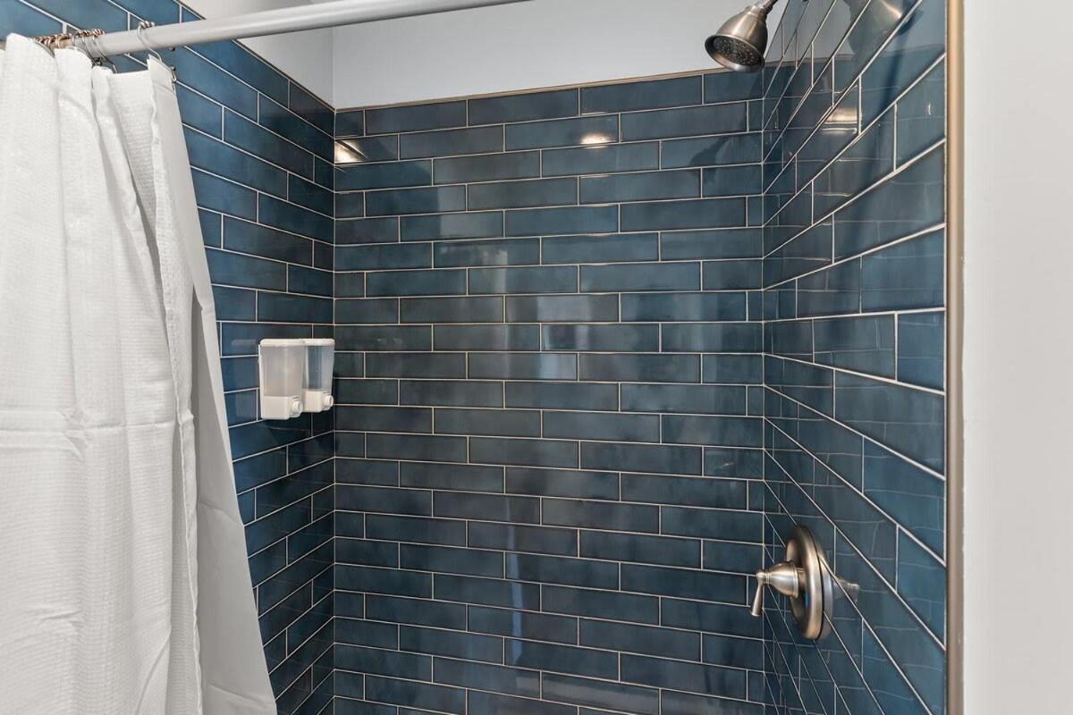 Steps To Beach Fully Renovated Sleeps 6 ハンプトン エクステリア 写真
