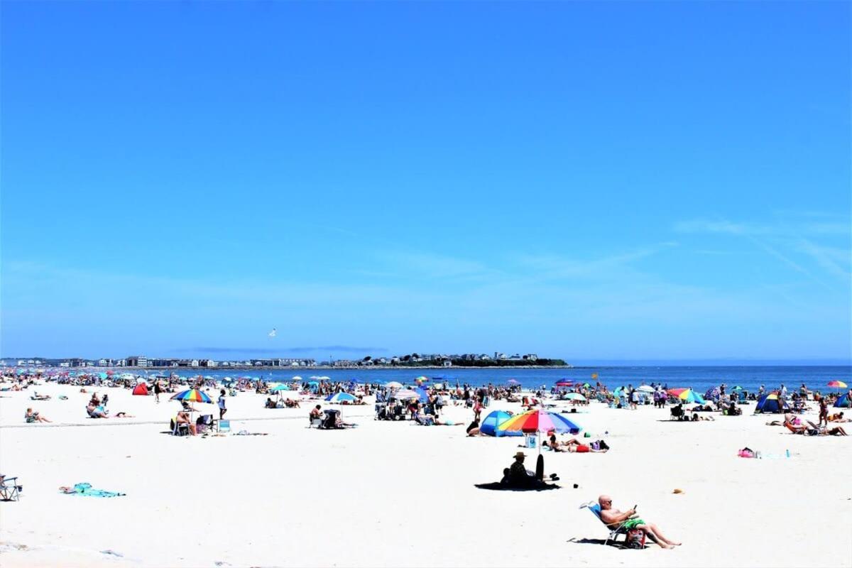 Steps To Beach Fully Renovated Sleeps 6 ハンプトン エクステリア 写真